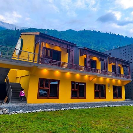 Bela Resorts Наран Екстериор снимка