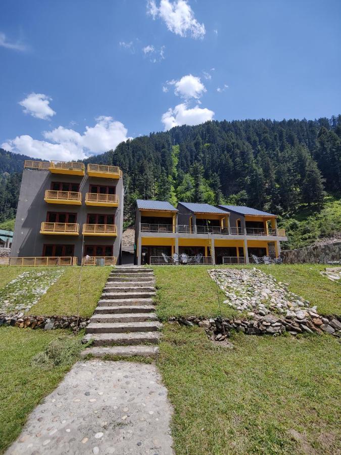 Bela Resorts Наран Екстериор снимка